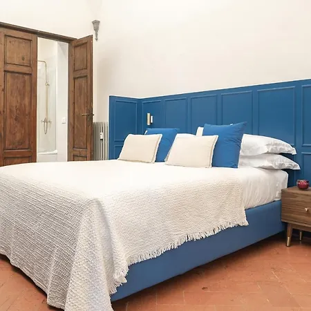 Apartment Vittoria Florence